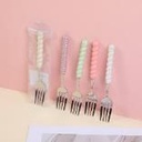 Spiral style fork