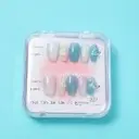 Flexible and delicate wearable manicure 