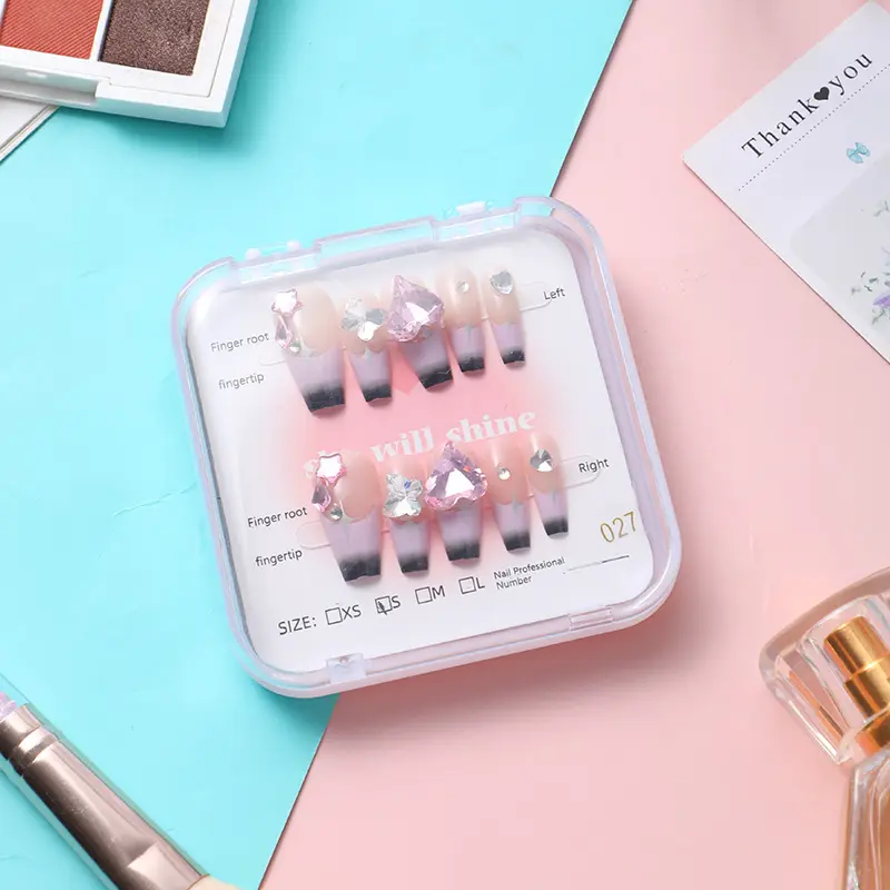 Flexible and delicate wearable manicure 