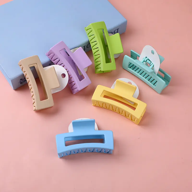 Square acrylic hair claw clip