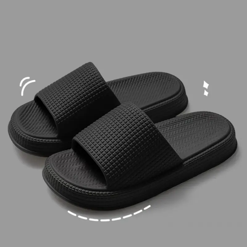 Checkered couple men's household slipper
