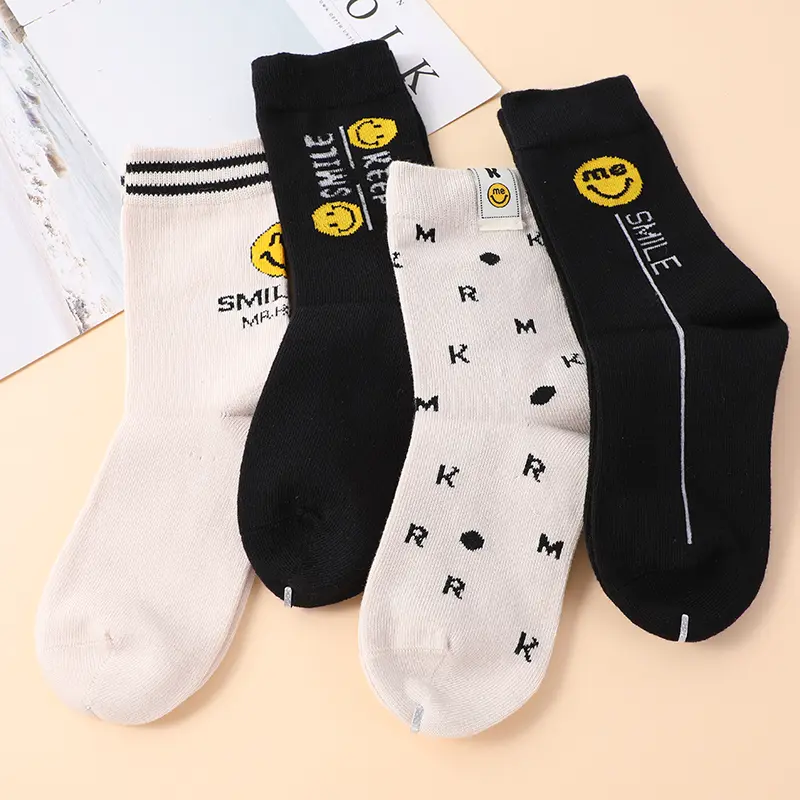 Jacquard smiling face children's mid-cal