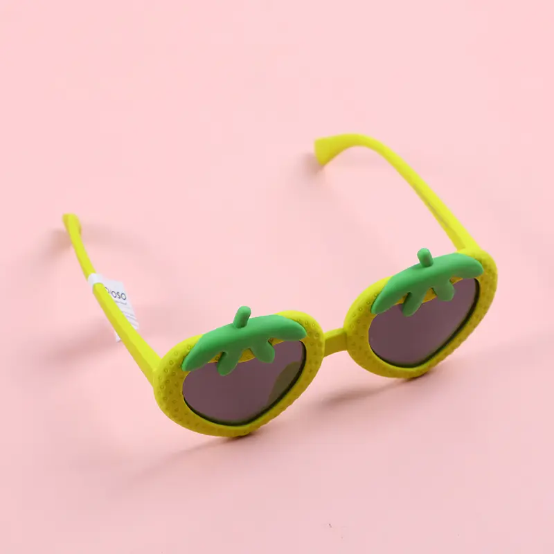 Strawberry children's polarized glasses-