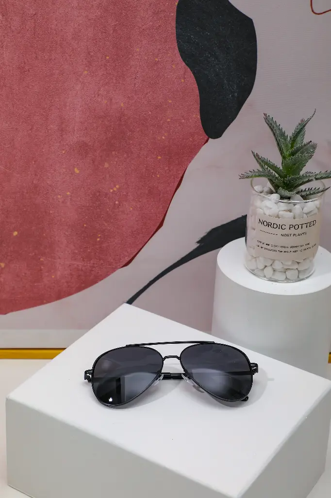 Metal Twin-beam Trendy Men's Sunglasses 