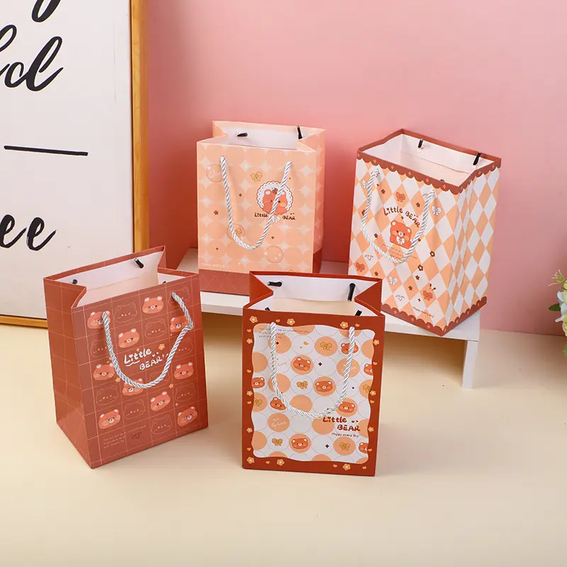 Little bear vertical gift bag-S