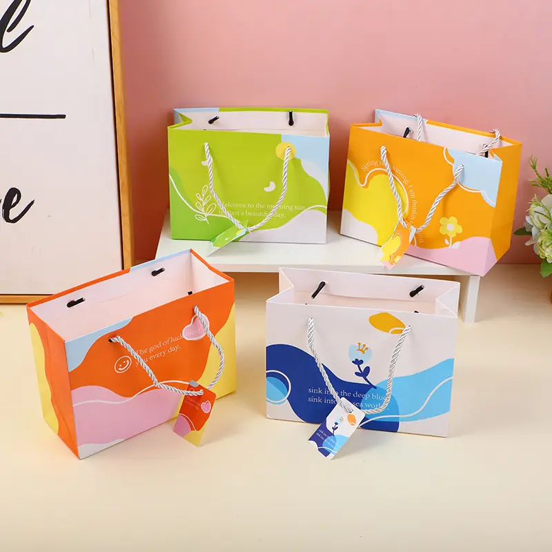 Bright color simple horizontal gift bag-