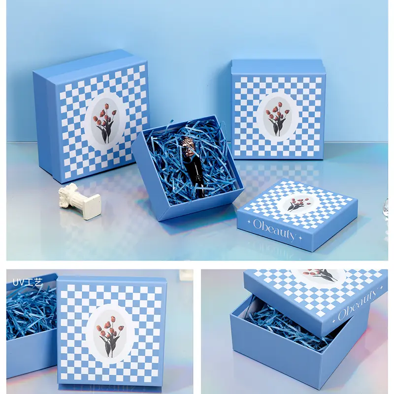 Blue wind chime square gift box M