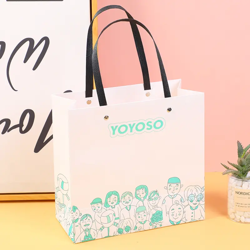 YOYOSO brand gift bag M