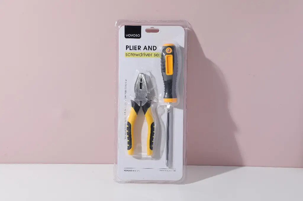 Plier and screwdriver set