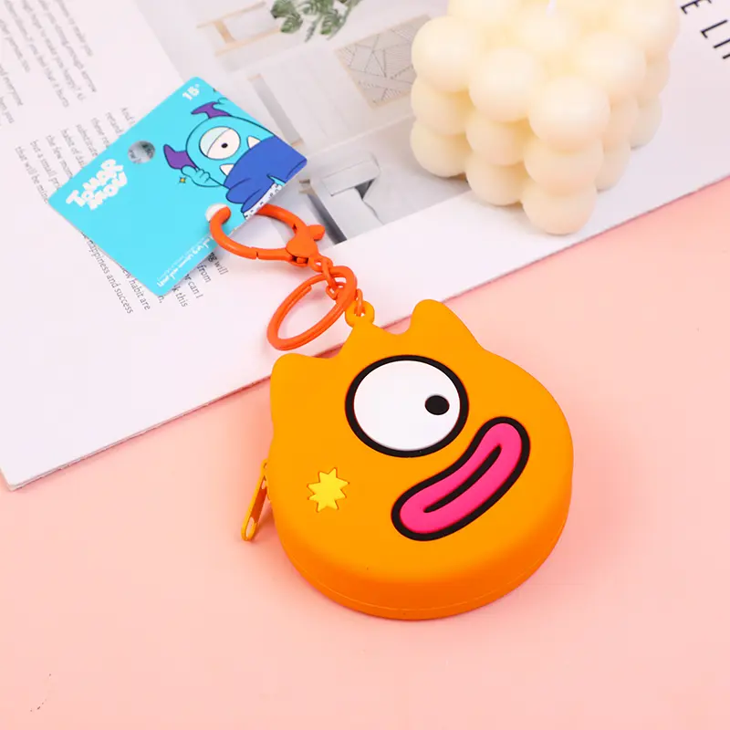 TOMARMON series big eyed pendant-D