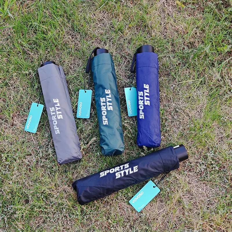 Sports style triple folding umbrella